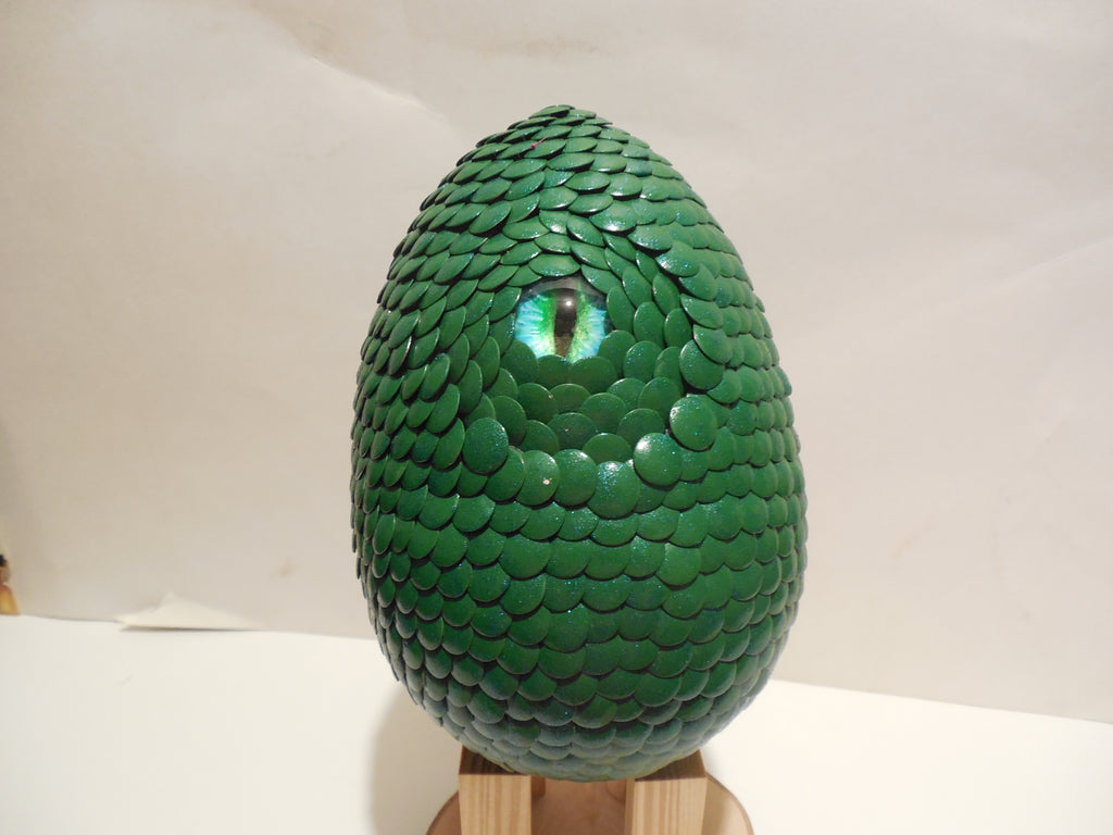 Dragon Eggs Green Large with Eyes Collectables